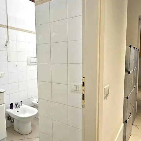 Rose House With Private Garden Appartamento