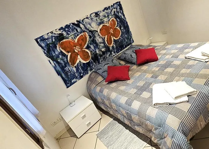 Apartamento Rose House With Private Garden