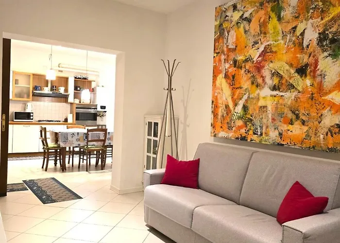 Rose House With Private Garden Apartamento