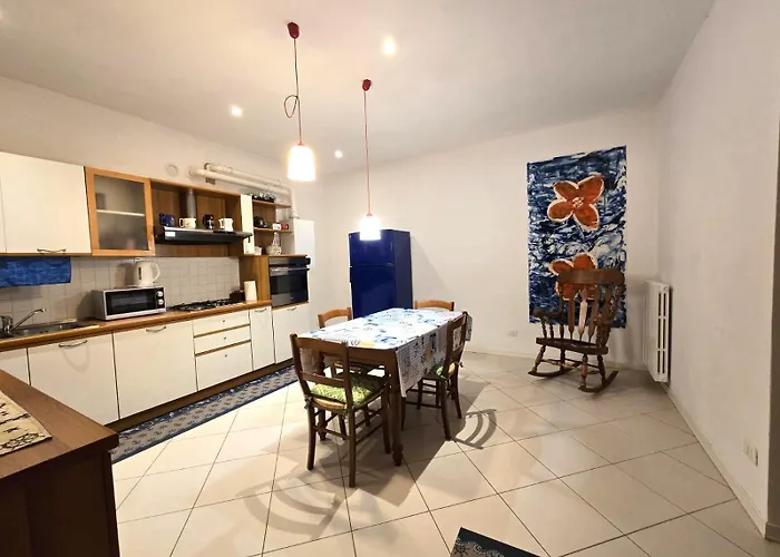 Apartamento Rose House With Private Garden